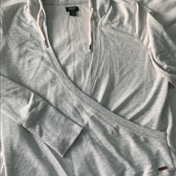 Roots Canada Yoga Top - Picture 4 of 4